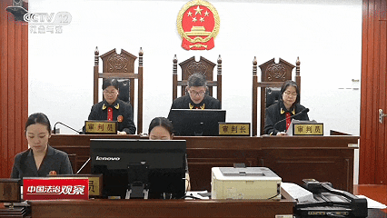 皇冠信用网开号_老人卖房替儿还贷百万元皇冠信用网开号，儿子儿媳拿钱后与他断绝来往，老人起诉要钱，儿媳称微信说过“感谢爸爸鼎力相助”，足以说明钱是赠与；法院说法