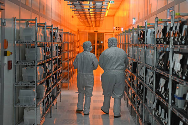 皇冠信用網代理申请
_荷兰分析人士:安世半导体事件表明皇冠信用網代理申请
,欧洲夹在中美之间无能为力