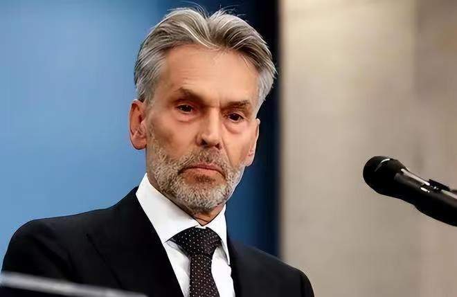 皇冠信用盘网址
_闻泰科技给荷兰下“死令”皇冠信用盘网址
,提出恢复前CEO职务!做不到的话,安世半导体别想从中国出口