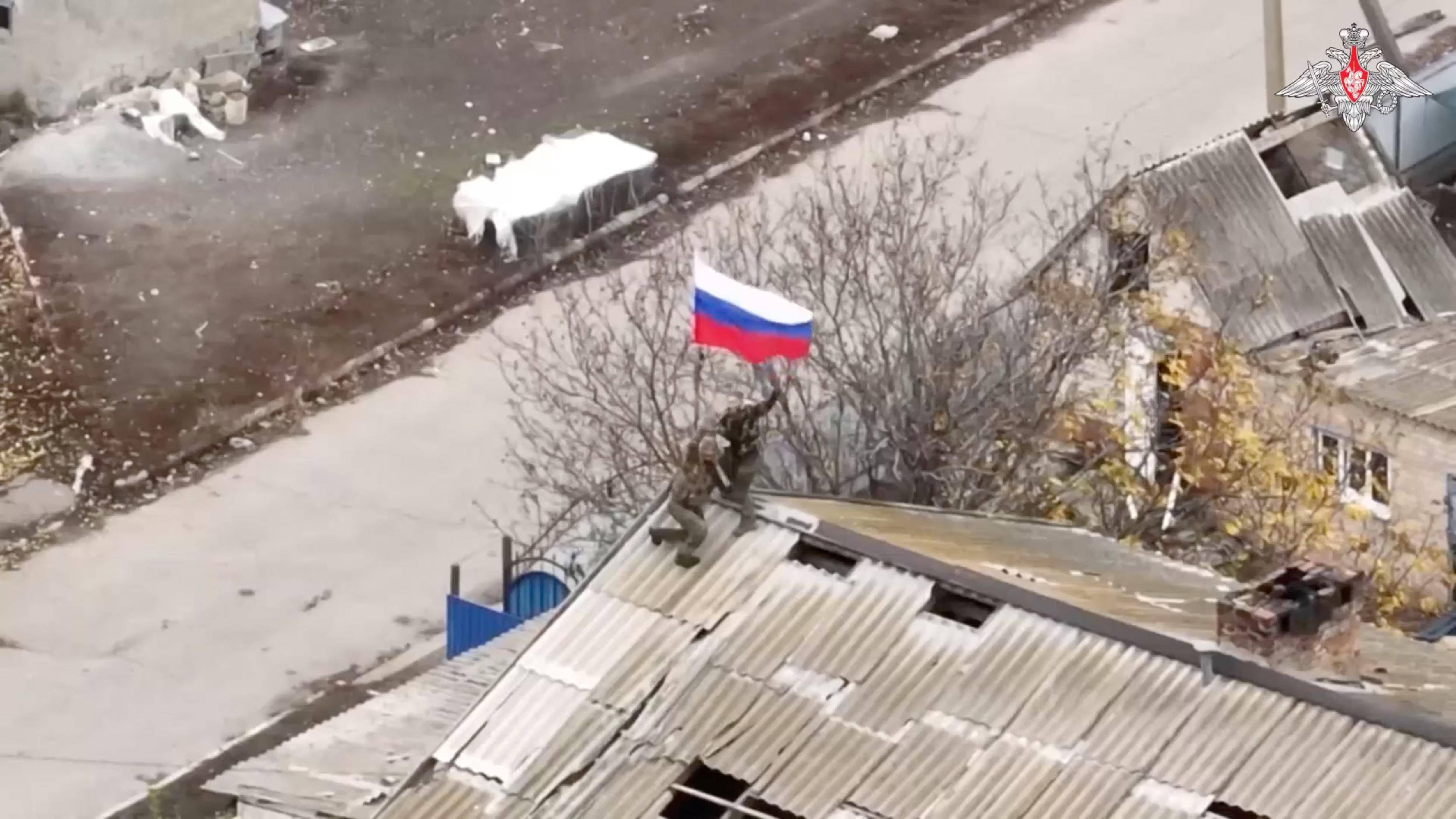 皇冠信用网怎么代理
_俄罗斯坦克大军强突乌克兰第七州皇冠信用网怎么代理
,美媒:乌军一个旅仅有30%官兵