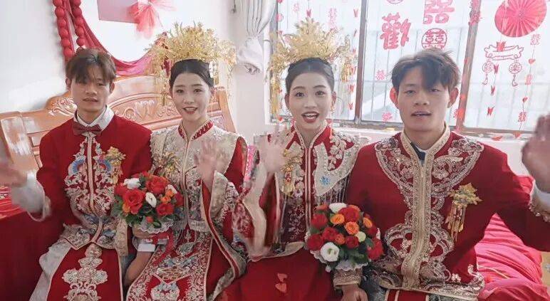 皇冠信用網足球代理
_河南双胞胎兄弟同天迎娶双胞胎姐妹皇冠信用網足球代理
，网友：复制粘贴的幸福