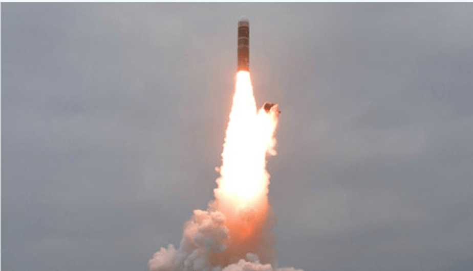 正版皇冠信用网_核观察｜朝鲜首次公开核潜艇照片正版皇冠信用网，战力如何？释放何种信号？