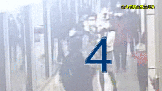 皇冠信用网登2代理申_上海地铁一男子被打10个耳光不还手皇冠信用网登2代理申！“被打还手即互殴”成历史