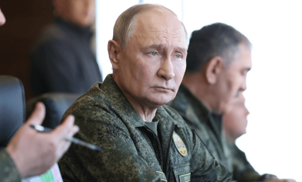 皇冠信用网最高占成_彻底闹大了！乌克兰发起大规模袭击皇冠信用网最高占成，普京不忍了，俄军收到一道指令