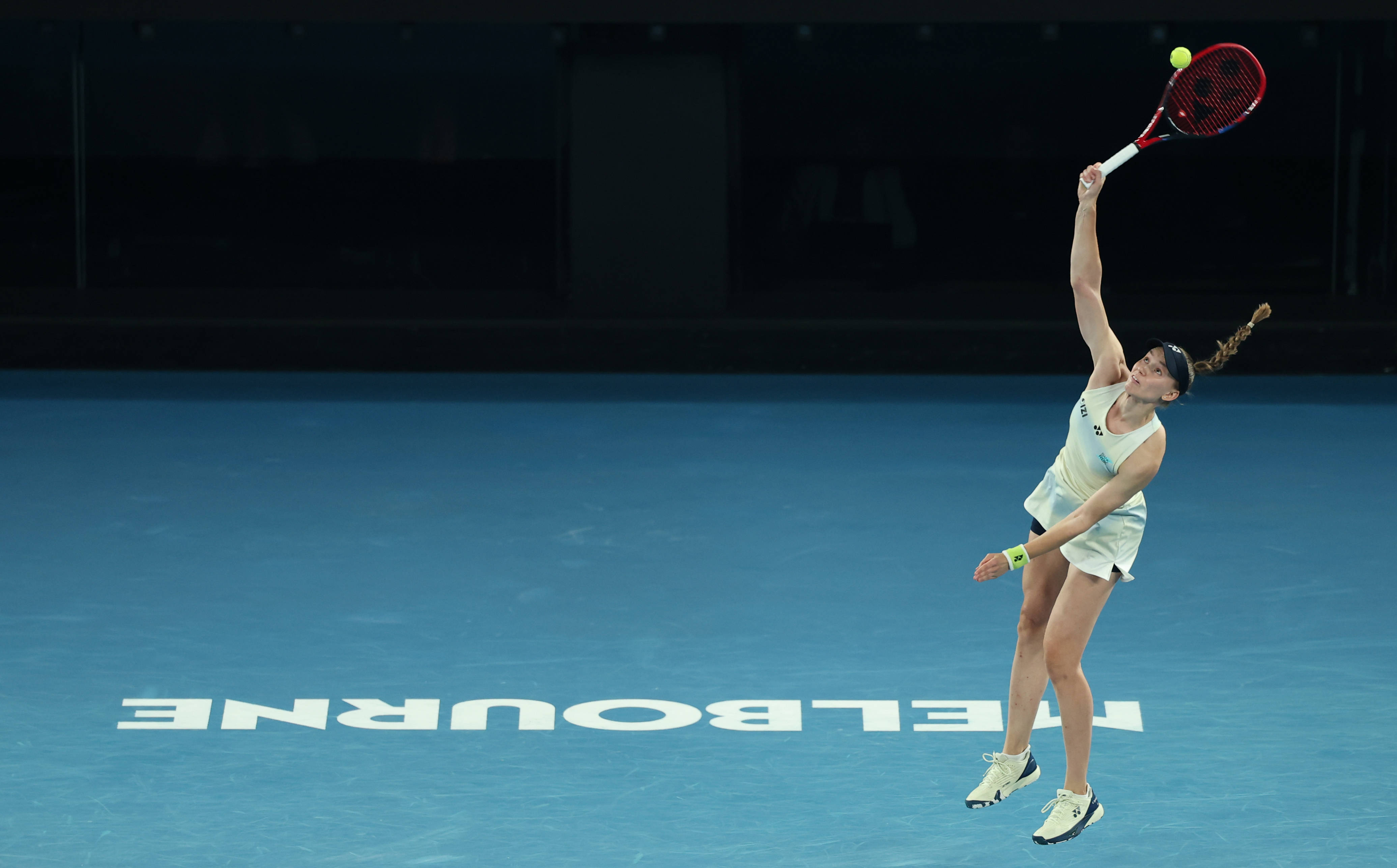 皇冠信用网出租足球_(体育)网球——澳网女单决赛:莱巴金娜对阵萨巴伦卡