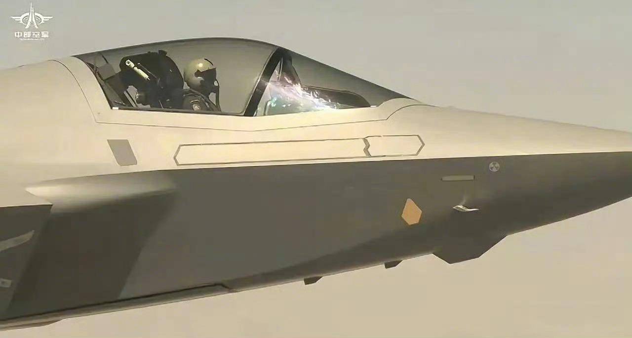 介绍个信用网网址_美国军火商不装了：如果中国歼-35真装了涡扇19介绍个信用网网址，将是F-35的噩梦