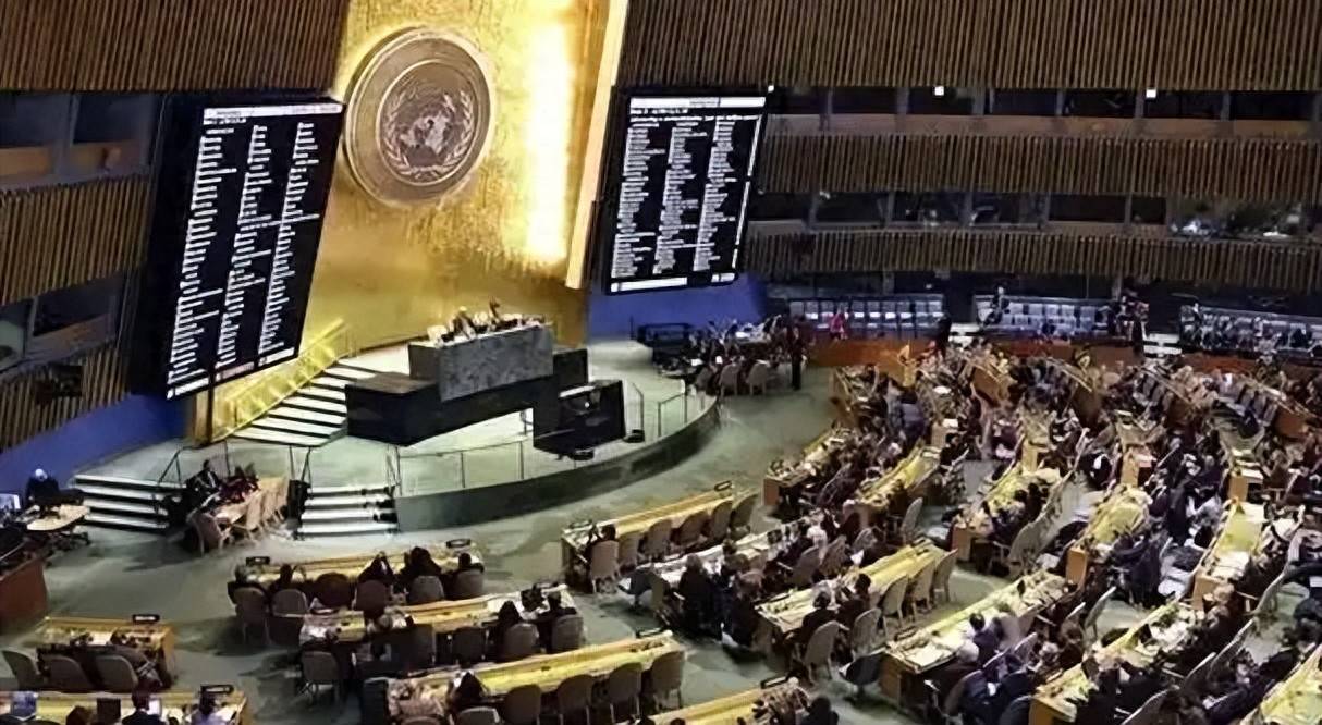皇冠信用网在线申请_联合国大会交锋！菲律宾炒作南海仲裁皇冠信用网在线申请，中方回应六个字：不接受，不承认